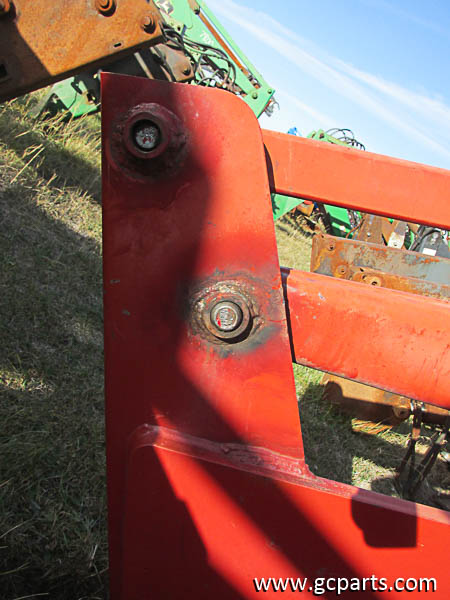 L300 LOADER 7FT BUCKET W/ GRAPPLE